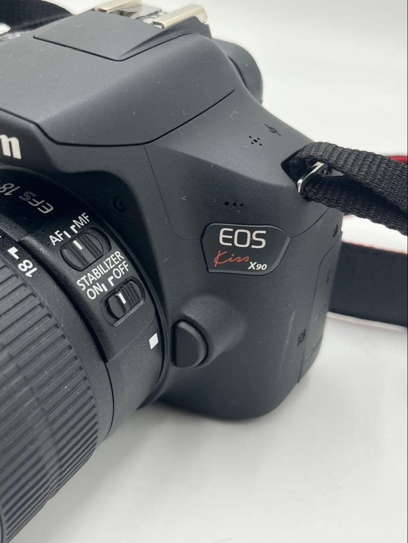 Canon EOS Kiss X90 Standard Zoom Kit EF-S 18-55mm Tested Digital