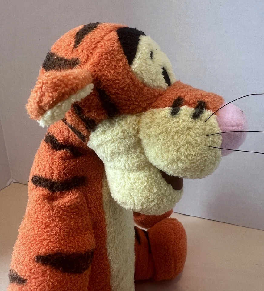 Peluche Applause Disney Tigger con peso ojos bordados de 10 pulgadas Foto 3 de 4