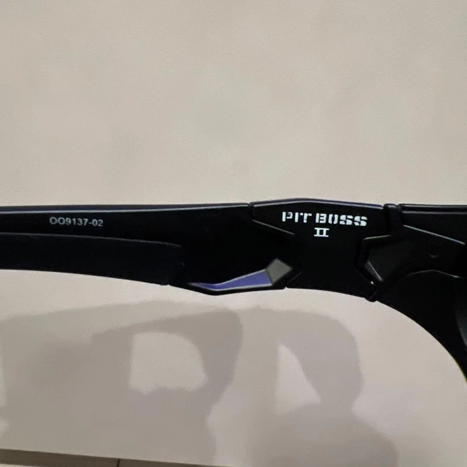 Oakley Pitboss 2 negro Foto 3 de 4