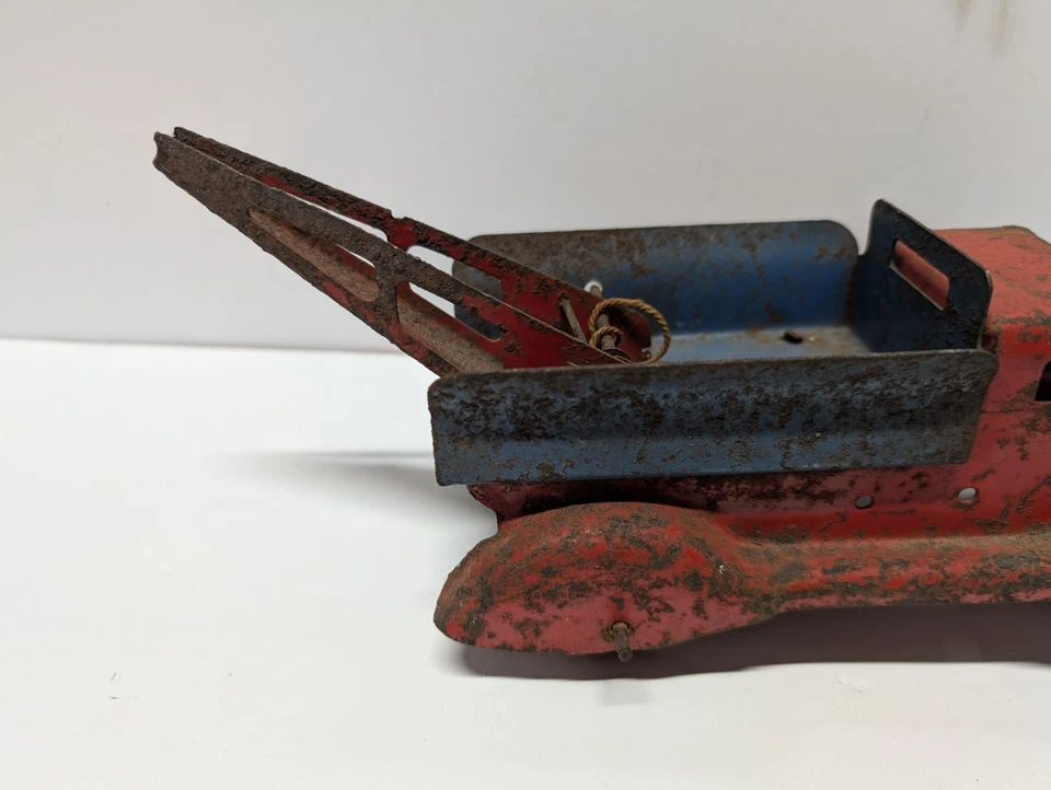Marx Wrecker Tin Toy Truck For Restoration - Image 2 of 4