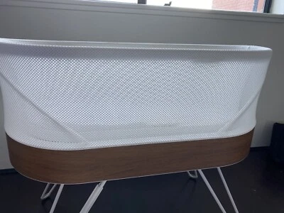 snoo bassinet resale