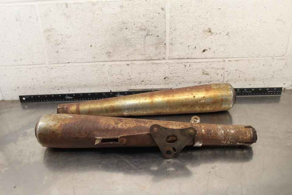 1978 年本田 CX500 MUFFLER EXHAUST SILENCER 管对 A420 — 第 3/4 张图片