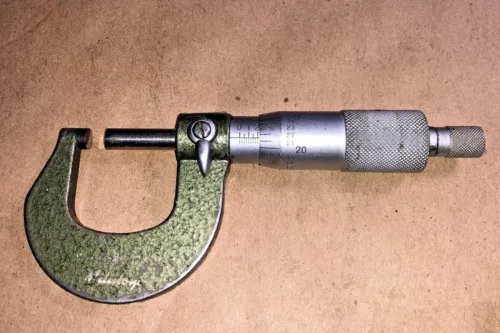 MITUTOYO OUTSIDE MICROMETER 0-1" NO. 115-253 .0001"