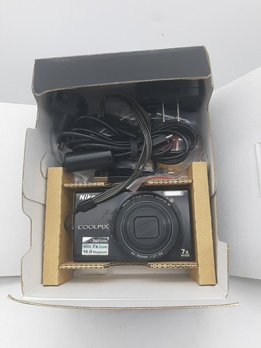 FOTOCAMERA NIKON COOLPIX S6150, 16MP, NERA, USATA TESTATA E PERFETTAMENTE FUNZIO - Foto 10 di 18
