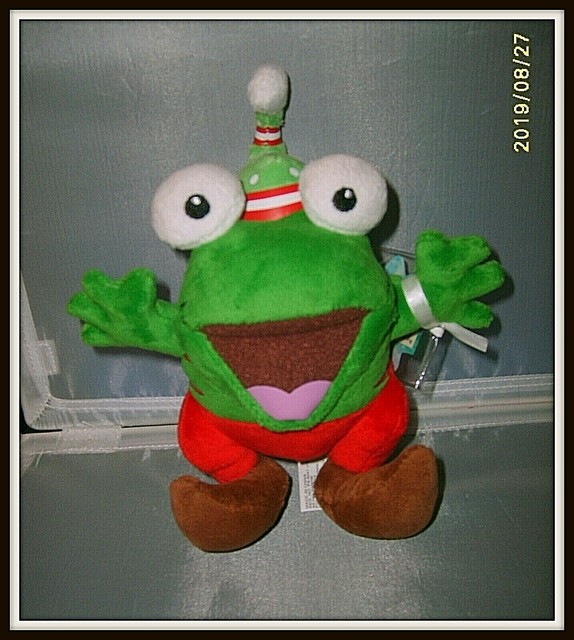 Neopets LE Christmas Quiggle Plush Series 5 NEW w/Code eBay