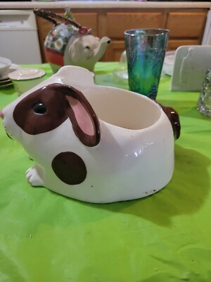 Vintage Vandor 1978 White and Brown Bunny Planter