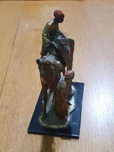 Franz Bergman style coal painted spelter table lighter, Arab carpet Seller (B46) - Picture 2 of 7