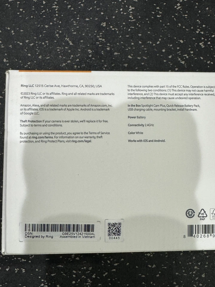Ring Spotlight Cam Plus Battery Powered Outdoor Camera Lights and Siren White - Image 2 of 4