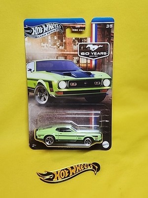 Hot Wheels Silver Series 3/5 60 Years  71 Ford Mustang Mach 1 & Gift  024
