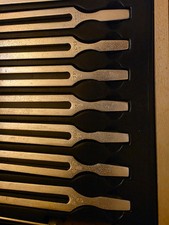 8PCS Tuning Fork Set Sound Healing 256/288/320/341/384/426/480/512 HZ Wooden Box