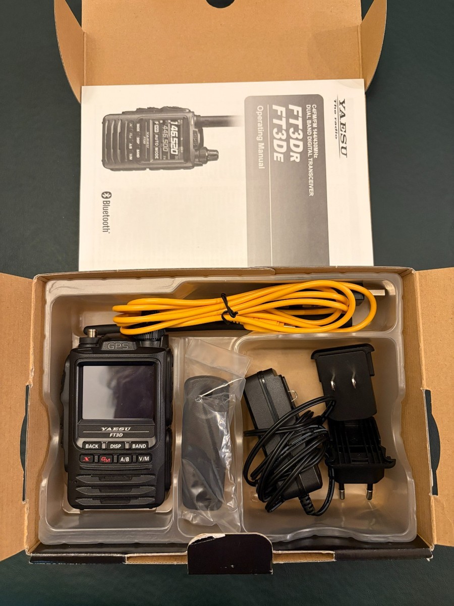 Yaesu FT3DR FT3D Dual Band C4FM/FM 144/430MHz Digital Ham Radio