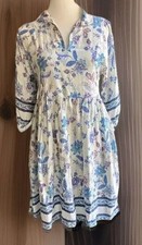 Simply Noelle Fit & Flare Dress S/M 8-10 boho Floral 100% Rayon V-Neck blue