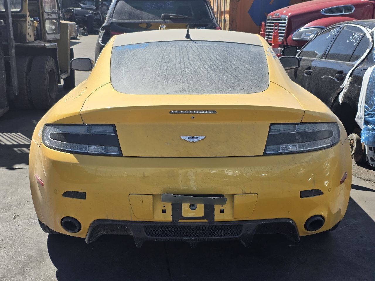 Aston Martin Vantage 2007 Right Door P/N 697443