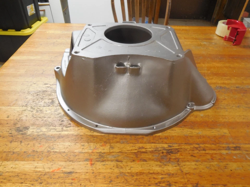 Ford 302 Mustang & Shelby GT350 1968 4 velocidades campana carcasa fechada 68 código J Foto 2 de 4