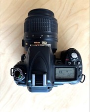 Nikon D90 12.3MP DSLR Camera AF-S DX NIKKOR 18-55mm VR Lens Kit