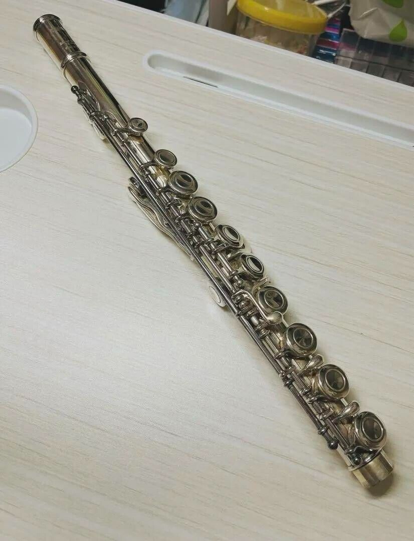 YAMAHA Flute YFL-411 Silver 925 With Hard Case Used From YAMAHA Flute YFL-411 Silver 925 With Hard Case Used From