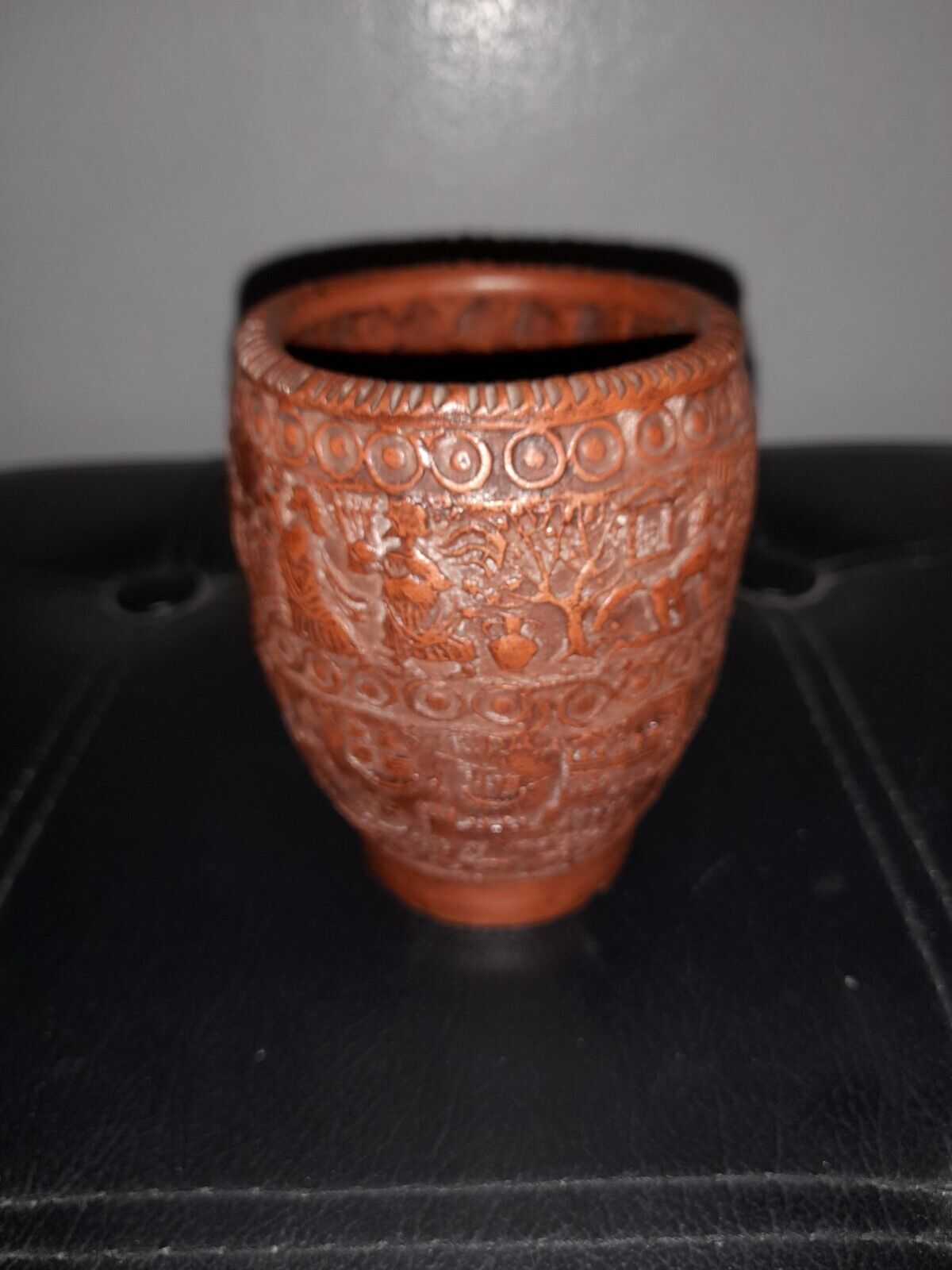 Picture 2 of 6