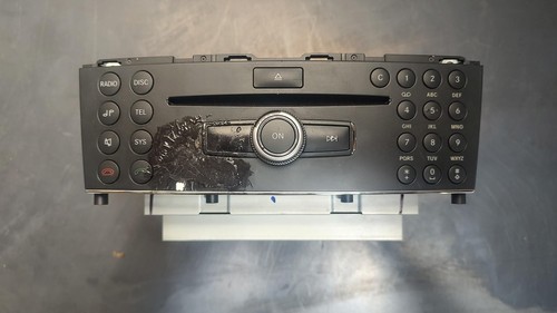 MERCEDES C CLASS STEREO/HEAD UNIT DASH RADIO CONTROL/HEAD UNIT, 6 DISC CD STACKE