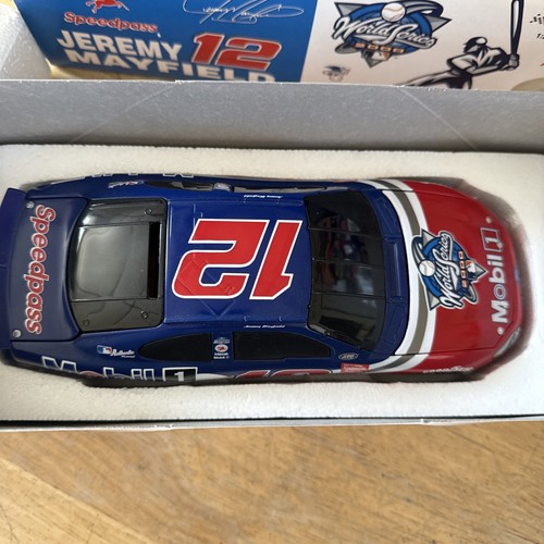 2000 Jeremy Mayfield Mobil 1 MLB World Series 1/24 Scale Action NASCAR Diecast - Picture 3 of 4