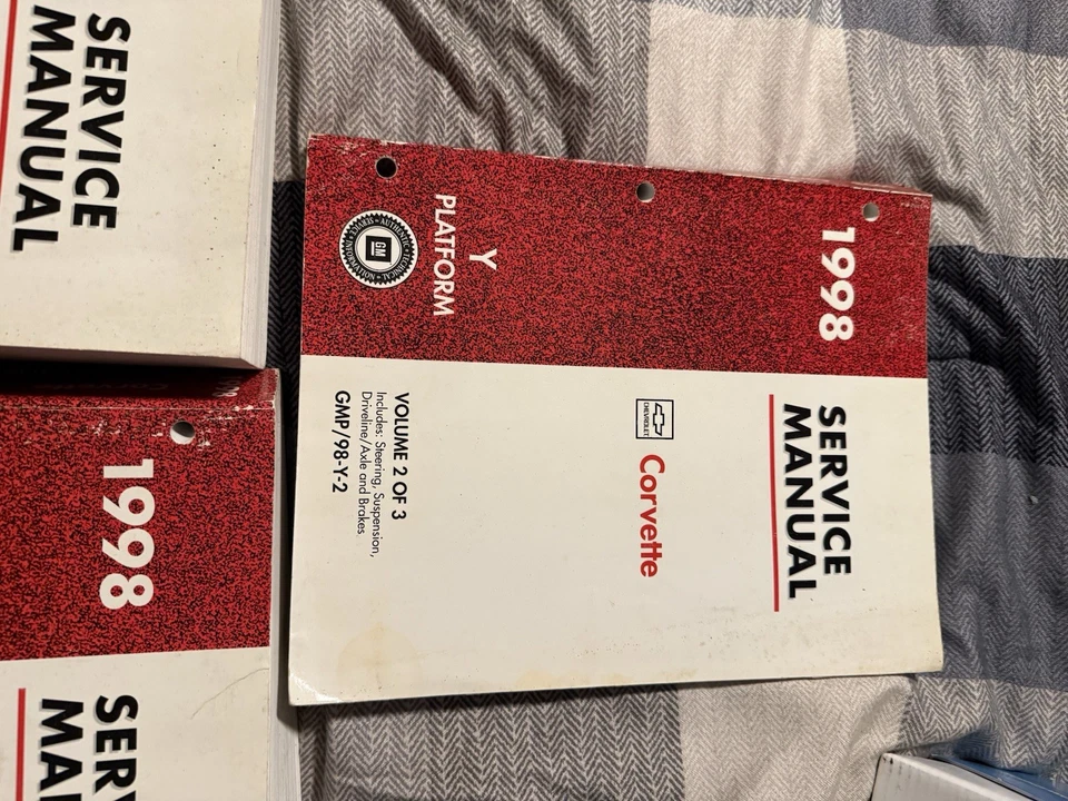 1998 Corvette C5 заводской GM сервис ремонт руководство полный комплект 3 тома - Изображение 3 из 4