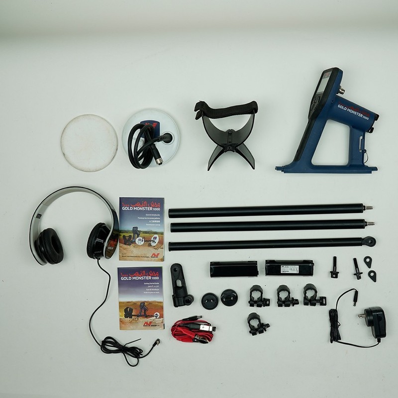 Minelab GOLD MONSTER 1000 Easy-to-Use High Performance Metal Detector