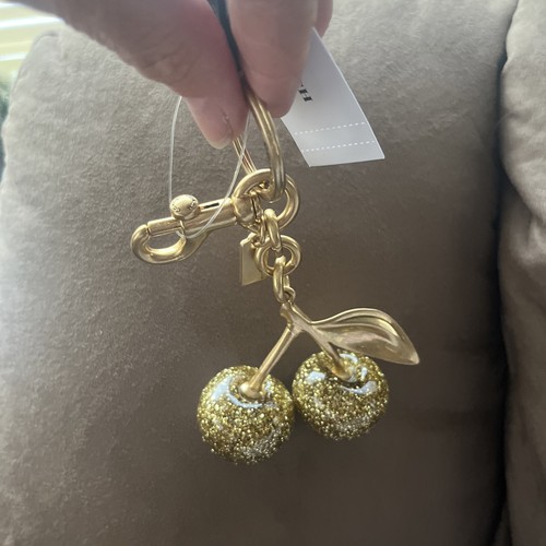 Coach ORO Autentico Ottone Ciliegio Portachiavi Borsa Charm Ciliegie 77840 NUOVO - Foto 7 di 7