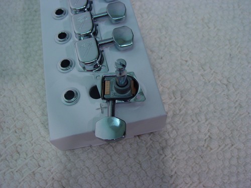 REAL Fender ORIGINAL "F" 70's MACHINE HEAD Tuning Key Strat/Tele Vintage Reissue - Bild 11 von 13