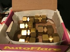 AutoFlare 28mm to 28mm TracPipe connectors - 8 connectors