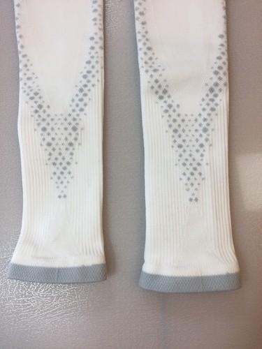 Zoot Ultra 2.0 Womens Compression Calf Sleeves Size 2 (6141) - Picture 6 of 7