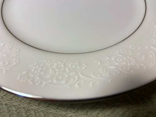 10 Noritake bread plates; Tahoe 2585; Contemporary Fine China; Sri Lanka - Picture 3 of 4