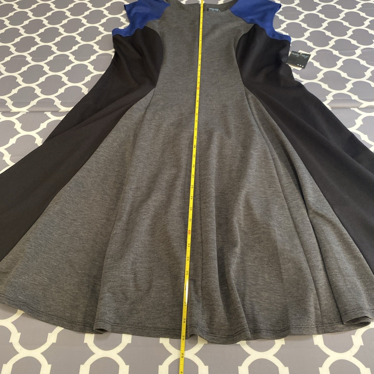gabby skye fit and flare dresses Gabby Skye Women's Plus Size Cap Sleeve 3-Color Fit-And-Flare Day Dress - Graphite/Black