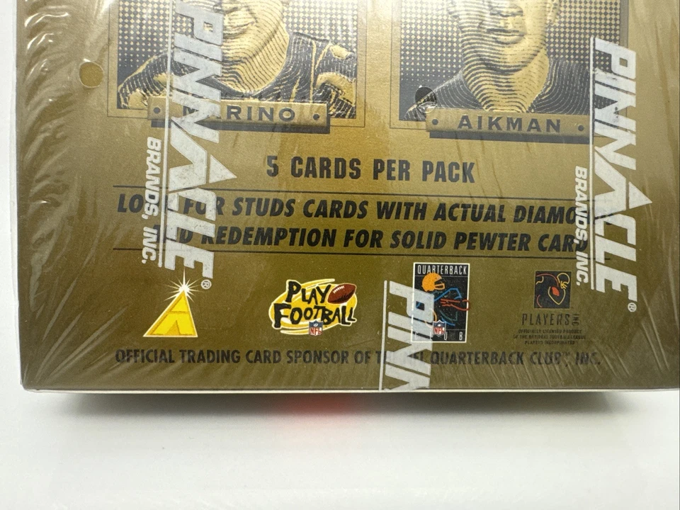 ULTRA RARO 1996 Pinnacle Paquete de Acción Fútbol Hobby Box DIAMANTES? ¿ORO 24KT? Foto 2 de 4