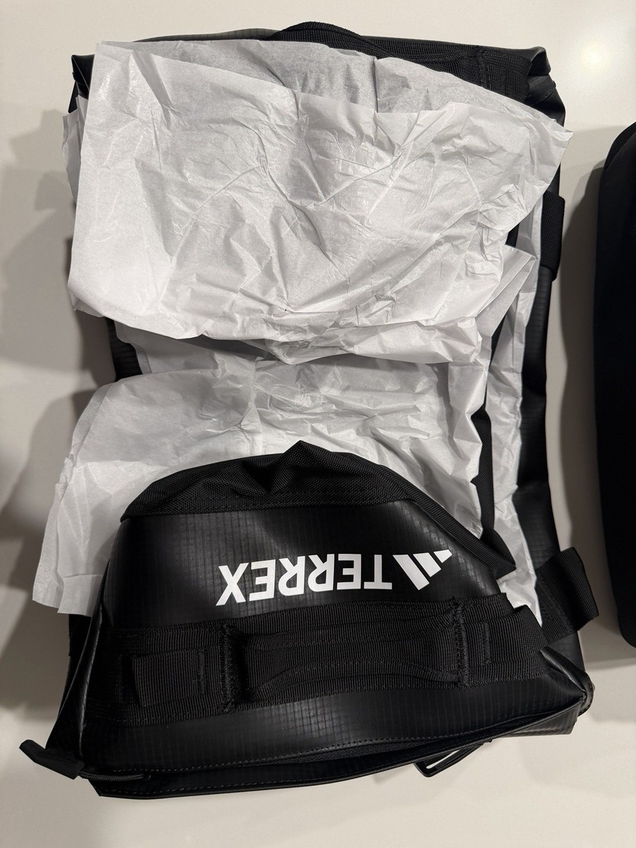 Adidas Terrex RAIN.RDY Expedition Duffel Bag Medium 70L IC5649