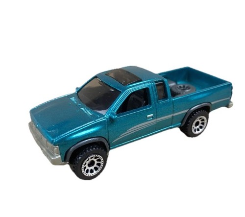 Matchbox ’95 Nissan Hardbody D21 Blue Metal Truck Diecast 2025 Mattel New - Afbeelding 2 van 12