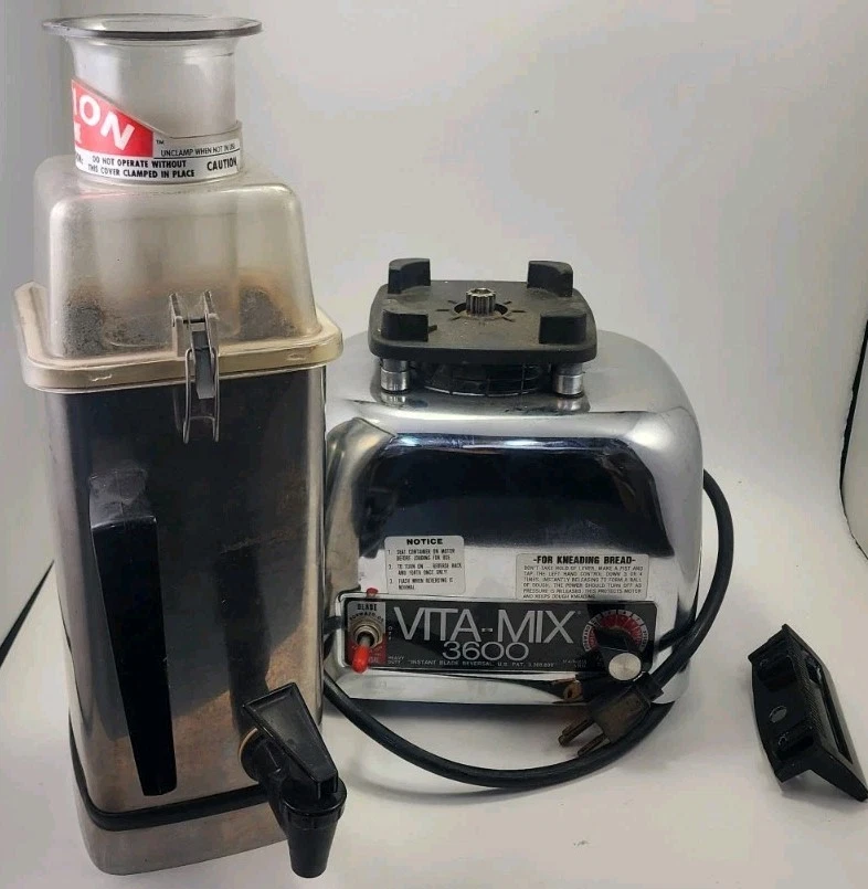 Vintage VitaMix Mixer 3600 with Action Dome & Spigot Juicer Blender