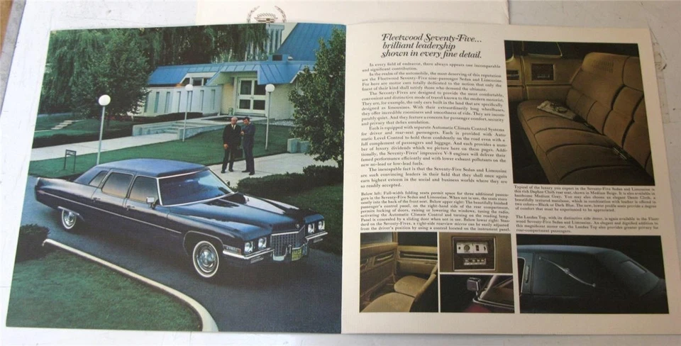 Folleto de ventas de autos Cadillac Fleetwood LF EE. UU. 1 1971 Foto 4 de 4