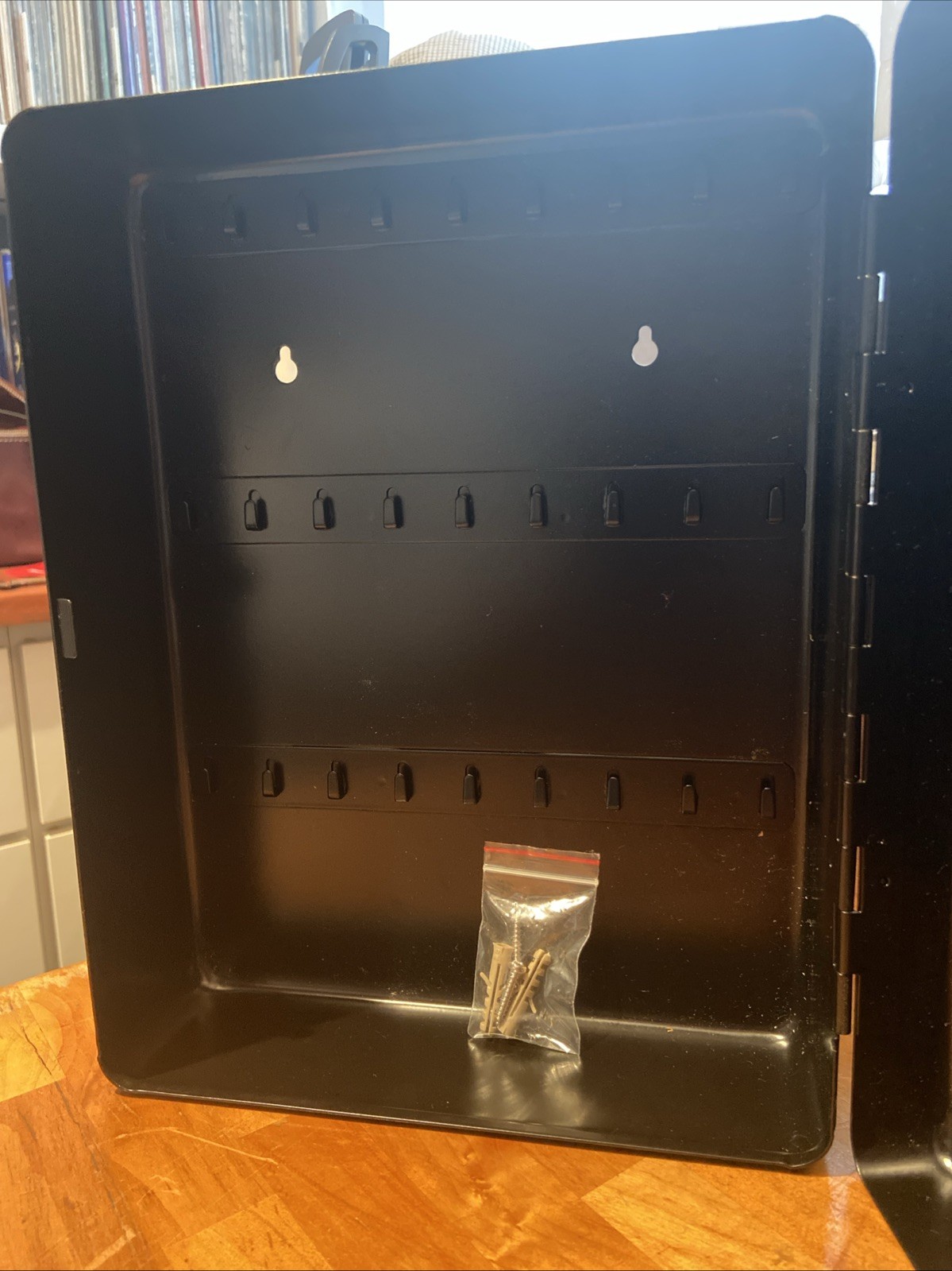 SENTRY SAFE Key Box Wall Mount Steel Black 30 Keys