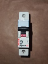 INTERRUPTOR DE CIRCUITO LEGRAND 16 AMP CURVE B 6kA MCB 06160 061 60