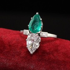 3 Ct Pear Cut Simulated Green Emerald Wedding Band Ring In 14k White Gold Plated