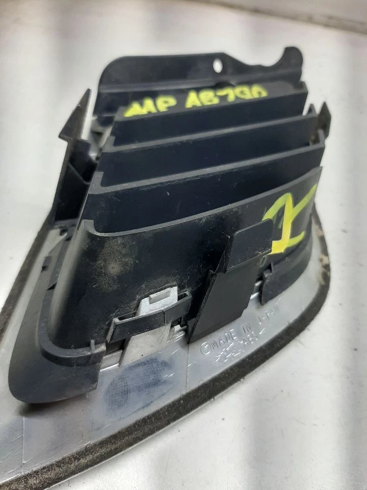 Extremos superiores de rejilla derecha para pasajero para 05-06 SAAB 9-2X 596476 Foto 3 de 4