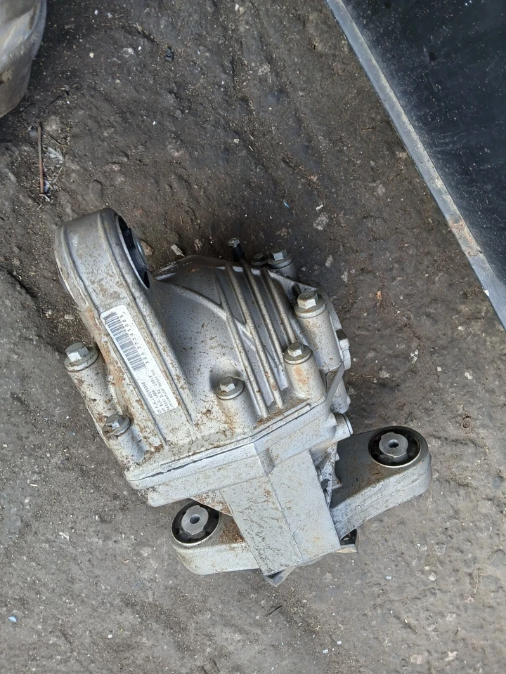 08 09 DIFERENCIAL TRASERO PONTIAC G8 GT RELACIÓN 2.92 80k Foto 2 de 4