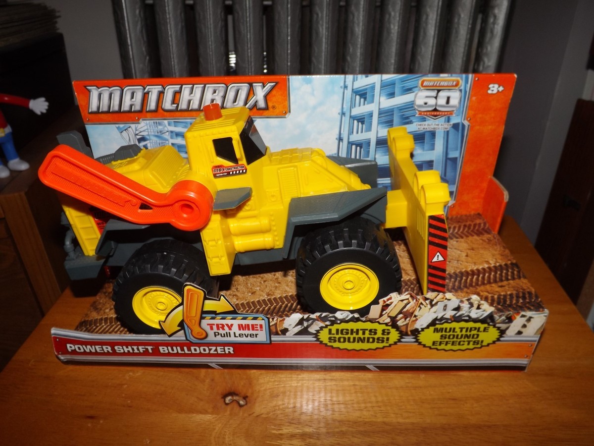 MATCHBOX JUMBO POWER SHIFT BULLDOZER, 11
