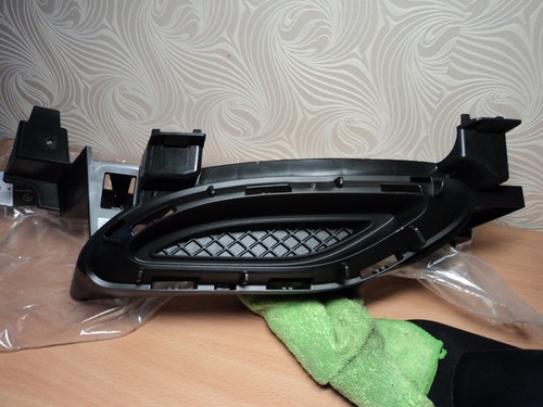 Mercedes Benz GLC W253 X253 Rear Bumper Exaust Plastic Trim Left OEM A2538554100 - Bild 11 von 12