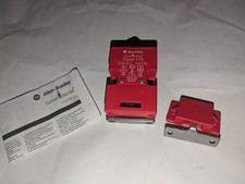 NEW ALLEN-BRADLEY GUARDMASTER 440K-T11320 SER A TROJAN T15 SAFETY INTERLOCK 