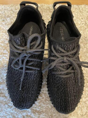 Men 9.0US Adidas Yeezy Boost 350 Pirate Black - Picture 1 of 4