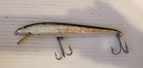 7.5" Big Water Fishing Lure Blue/White 2 Treble Hooks " SINKER " Yellow Eye - 第 1/3 張圖片