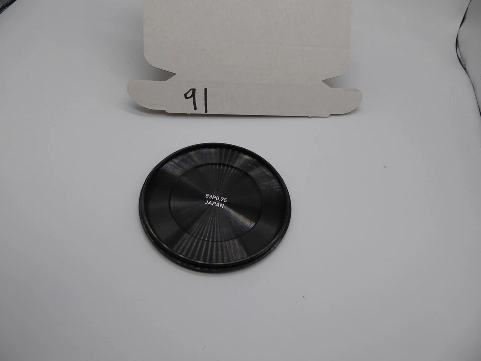 rare Canon Genuine 82mm Metal screw Fit Front Lens Cap - 82mm internal diameter - Image 3 of 4