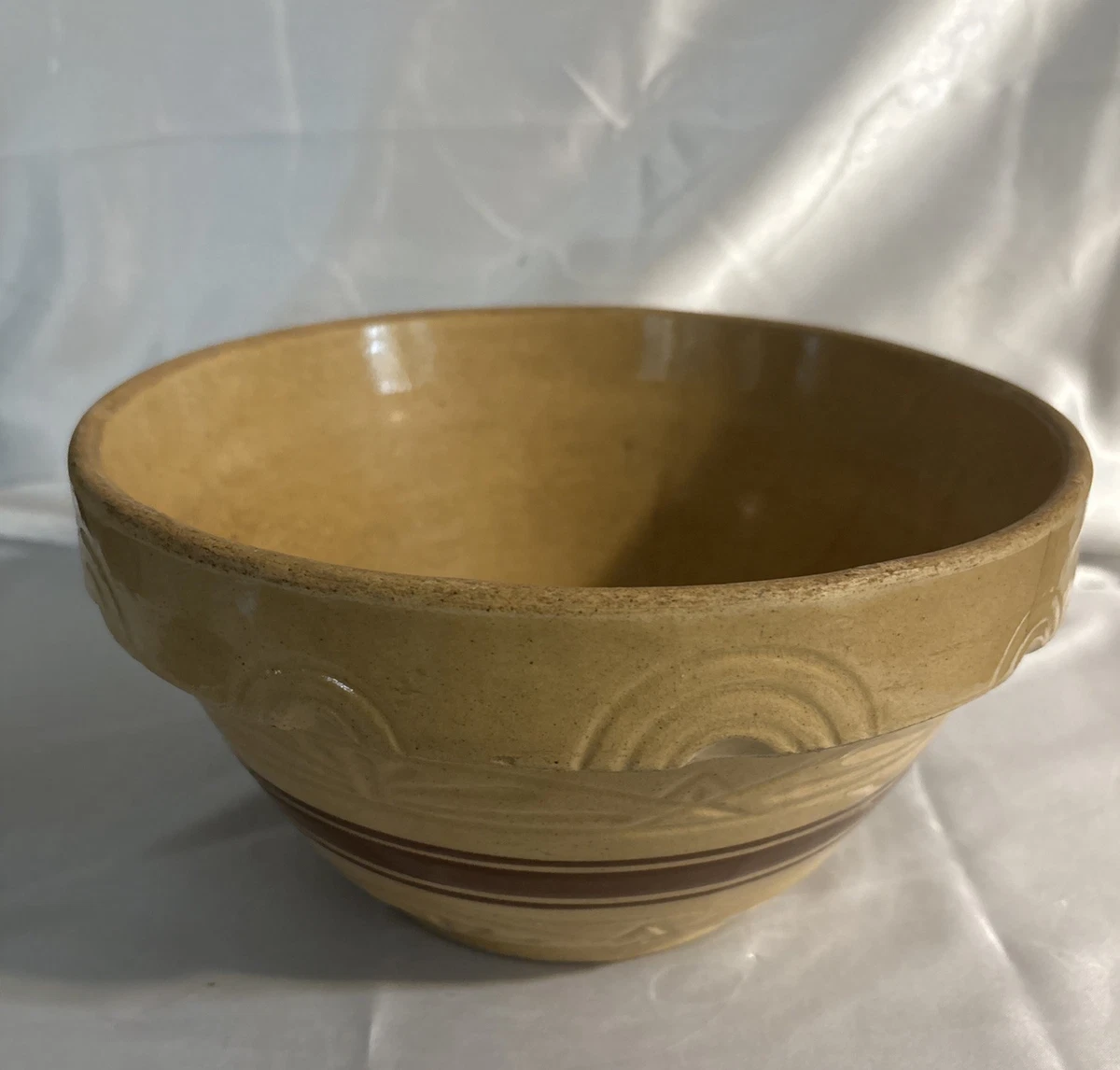 Robinson Ransbottom Roseville Mixing Bowl In Art Pottery for sale