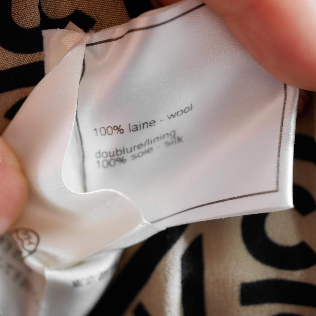 Vintage CHANEL 00A COCO pattern lining wool coat … - image 12