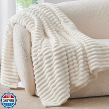 BEDELITE Fleece Throw Blanket for Couch - 300GSM Soft and Warm Fluffy Cream W